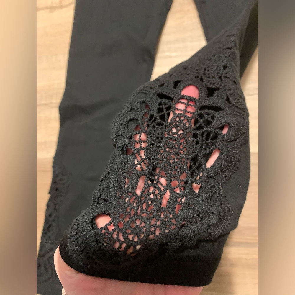 French laundry brand new cutout leggings